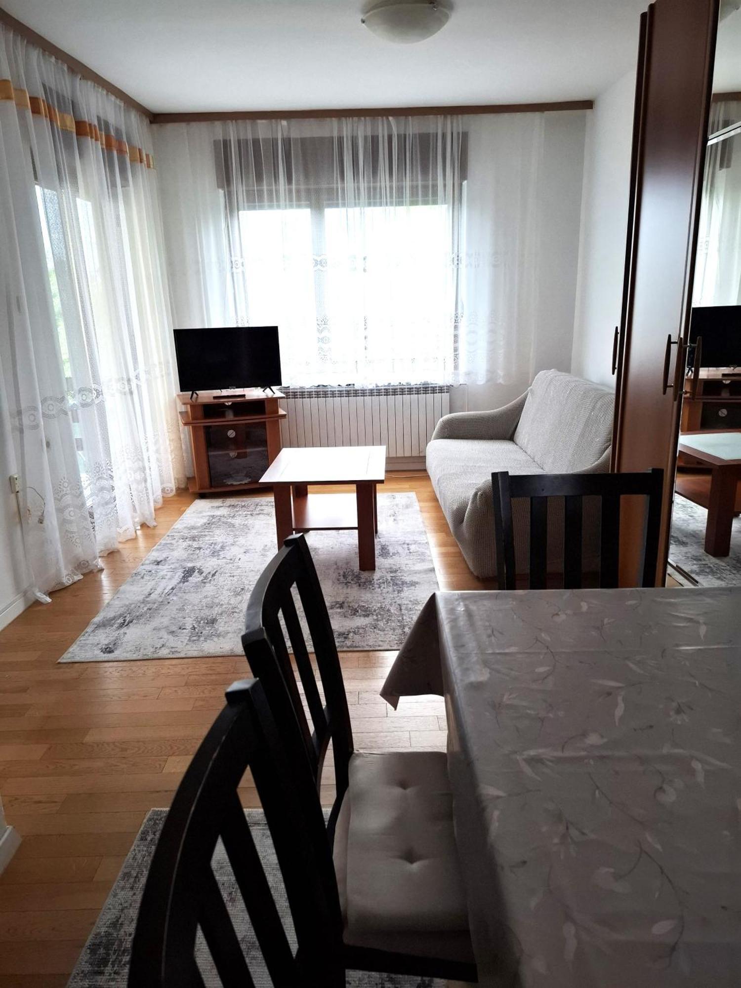 זאגרב Apartments Maximir מראה חיצוני תמונה